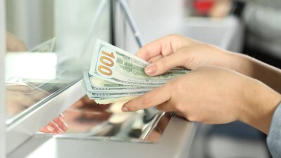 Денежные переводы из России в Казахстан выросли почти в шесть раз за год