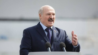 "Противоречиями не разрушить добрососедства": Лукашенко поздравил украинцев с Днём независимости
