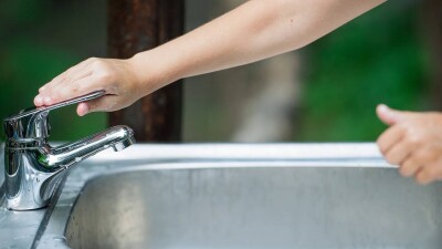 Холодную воду отключат в нескольких микрорайонах Алматы
