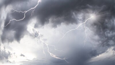 Ливни с ветром и градом ожидаются во многих регионах Казахстана