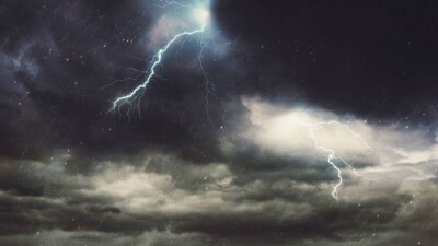 Синоптики прогнозируют сильные дожди и град на севере Казахстана