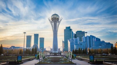 Пора прекратить "пляску" со сменой целевого назначения земель в Астане – депутат маслихата