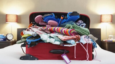 Число уезжающих из Казахстана граждан выросло почти на 11% за год