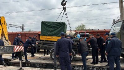 Более 500 единиц дополнительной спецтехники направили в зоны наводнения в Казахстане