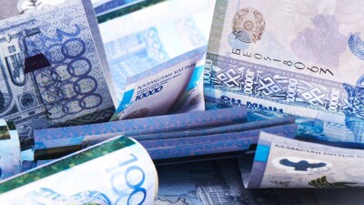 Почему урезали зарплаты педагогам двух школ Алатау, объяснили в отделе образования