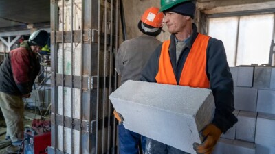 Какую зарплату получают вахтовики в Казахстане