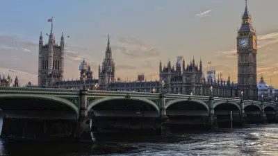 Защиту прав казахстанских сезонных рабочих в Великобритании обсудили чиновники двух стран