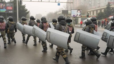 54  владельца повреждённых во время январских беспорядков авто в Алматы получили компенсацию