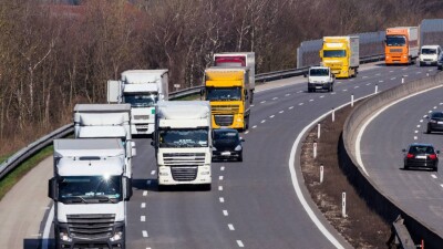 Казахстанские дальнобойщики смогут чаще ездить в страны Балтии