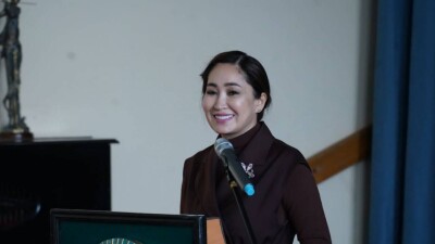 Кандидат в президенты Каракат Абден встретилась с жителями Есика