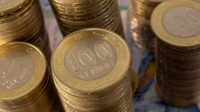 Замкнутый круг госфинансов: ограничить траты из Нацфонда советуют финансисты
