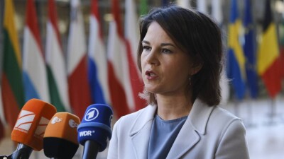 МИД Германии о запрете повязок в поддержку толерантности: ФИФА губит футбол