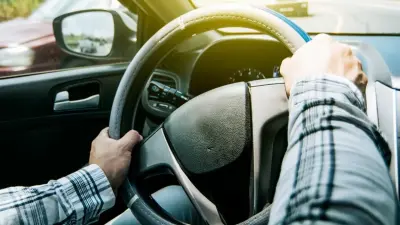 Таксиста, который нарушил ПДД 250 раз за 11 месяцев, задержали в Актюбинской области