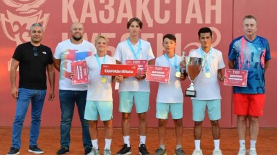 Региональные команды обыграли сборные Астаны и Алматы на юниорском турнире по теннису в Шымкенте