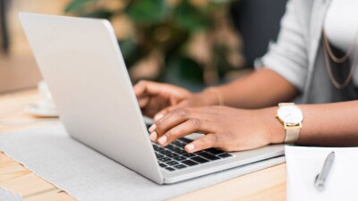 В каких отраслях казахстанцы могут работать удалённо