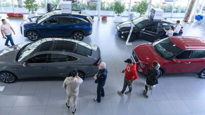 Какие машины покупали казахстанцы в июле