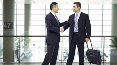 В каких отраслях трудится больше всего иностранцев в Казахстане