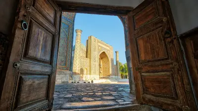 От 13 тысяч тенге: объявлена распродажа на авиарейсы из Астаны и Туркестана в Самарканд