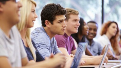 Список обладателей грантов в магистратуру опубликовал МОН