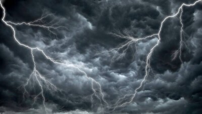 Выходные начнутся с гроз и заморозков в нескольких регионах Казахстана