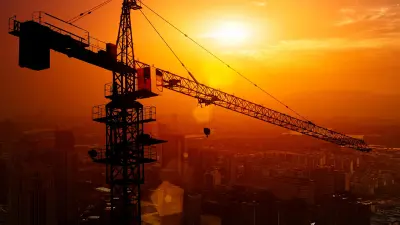 Руководство компании-застройщика арестовали по подозрению в обмане более 100 дольщиков в Каскелене