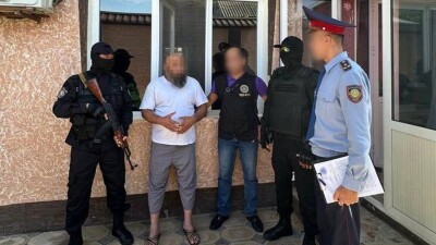 Четверых задержали по подозрению в пропаганде терроризма на юге Казахстана