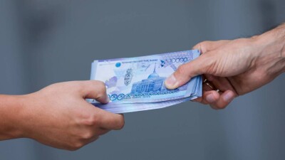 Безработный из Шымкента выманил миллион тенге у сельчанина, предложив ему работу в школе