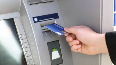 От 954 тысяч тенге: кому предлагают самые высокие зарплаты в Казахстане, рассказали в Минтруда