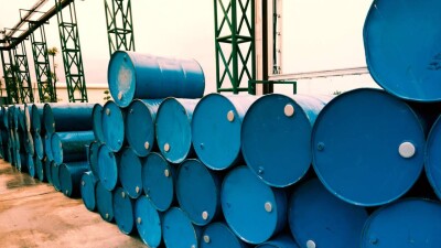 В Абайской области двое железнодорожников украли топливо на 920 млн тенге за четыре месяца