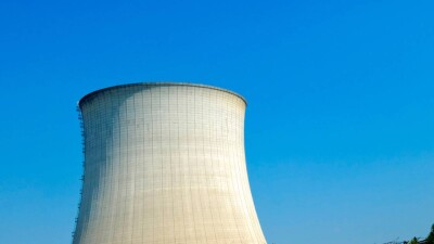 Почему "зелёные" источники энергии и газ – не альтернатива строительству АЭС, объяснил Саткалиев