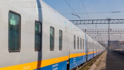 Начальника поезда и проводника уволили за безбилетный провоз пассажира