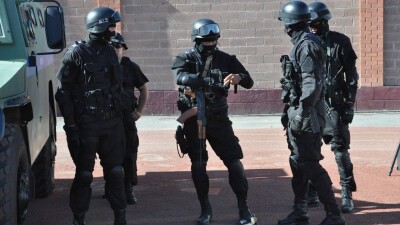 Высокопоставленного полицейского задержали сотрудники КНБ в Мангистауской области