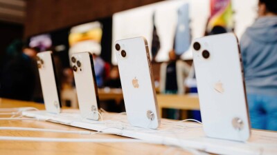 Казахстанцев заманивают в финансовые пирамиды обещаниями дешёвых iPhone