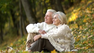 Казахстан стареет: детей меньше пожилых в восьми регионах