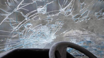 Четверо погибших и трое раненых: микроавтобус перевернулся на трассе в Алматинской области