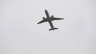 Ситуацию с авиарейсом FlyArystan объяснили неисправностью аварийного трапа