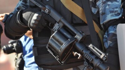 В Алматы спецназ ворвался в кафе, чтобы задержать подозреваемого в вымогательстве