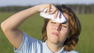 Прозрачные остановки в Караганде затонируют после жалоб горожан