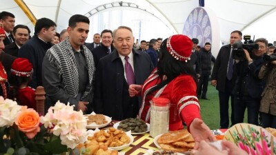 Минюст: Поправки в Конституцию не предусматривают новых гарантий Назарбаеву