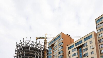 Встающим в очередь на жильё нужно регистрироваться на новой платформе