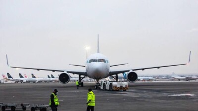 "Уральские авиалинии" не будут летать в Казахстан до апреля