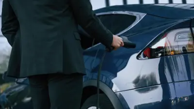 Покупателя авто, ехавшего в спецЦОН Костаная за новыми номерами, хотели арестовать из-за старых