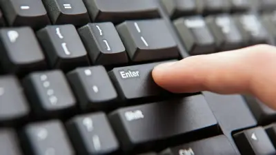 Выплаты из Госфонда соцстрахования хотят автоматизировать в Казахстане