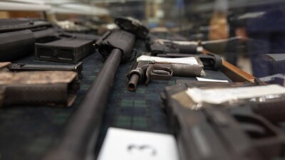 В Абайской области задержали жителя, у которого изъяли оружие, похищенное во время январских событий