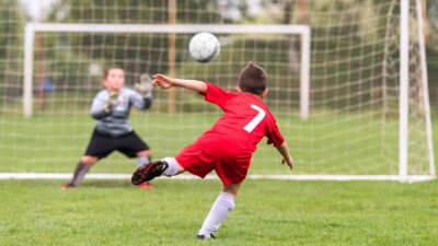 Когда в Астане распределят места в спортивные секции