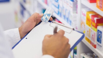 Полицейские выявили нарушения в нескольких аптеках Талдыкоргана, но сами понесли наказание за проверки
