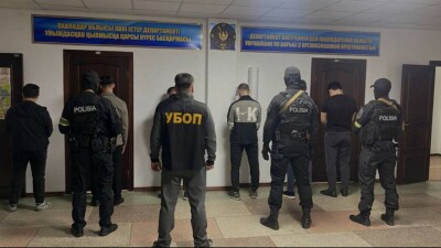 Охранников заведений Павлодара массово доставили в полицию: что произошло