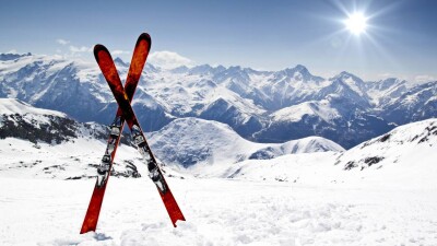 Из-за дерева на лыжной трассе погиб подросток в Акмолинской области