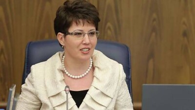 Годунова: Чиновникам-нарушителям нельзя давать уходить с должности по собственному желанию