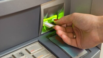 Финрегулятор: Волатильность валютных курсов и западные санкции не повлияют на стабильность банков